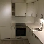 דירה Modern Near Train Station H77a נרוויק