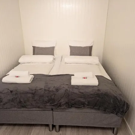 Appartement Modern Near Train Station H77a *